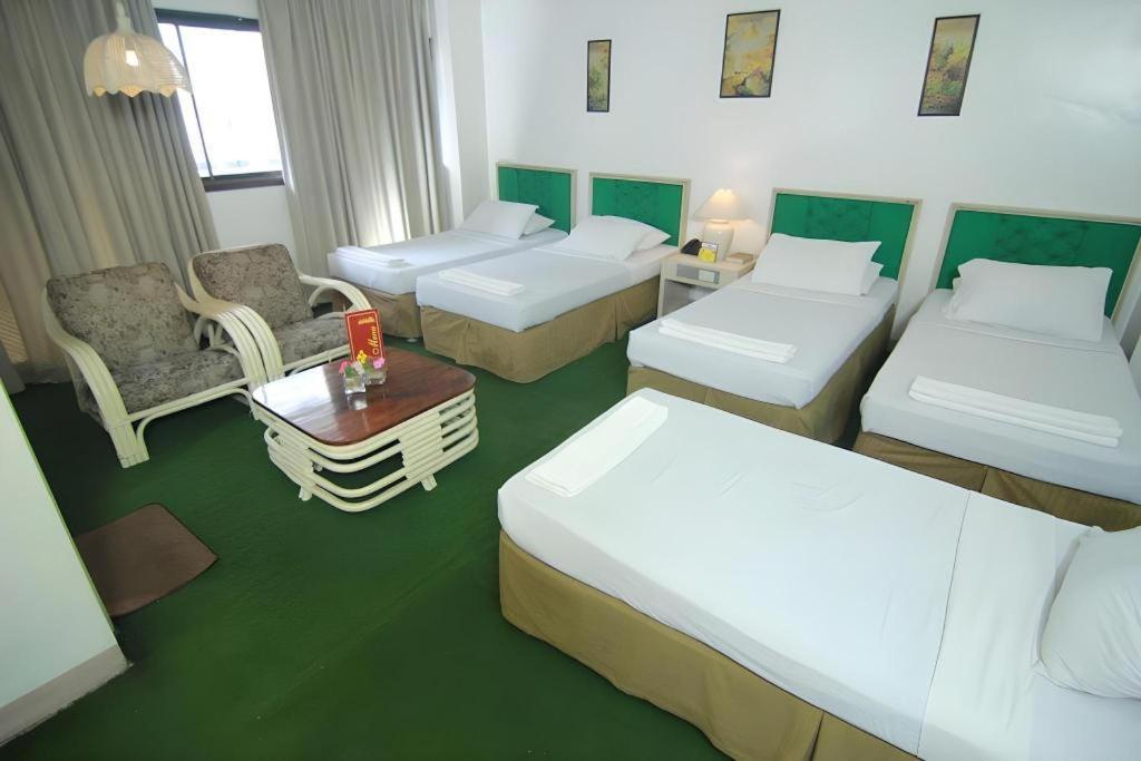 Hotel Supreme Багио Экстерьер фото