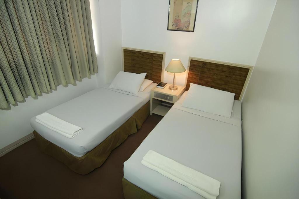 Hotel Supreme Багио Экстерьер фото
