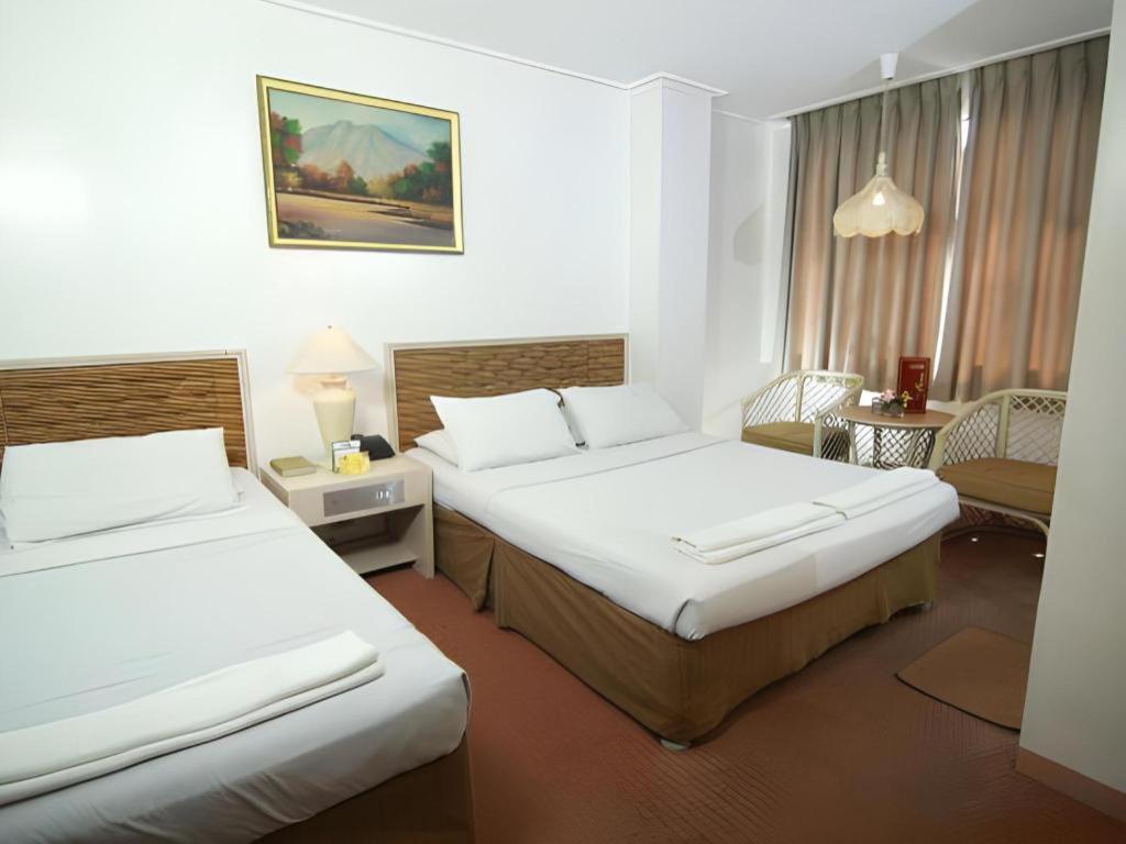Hotel Supreme Багио Экстерьер фото