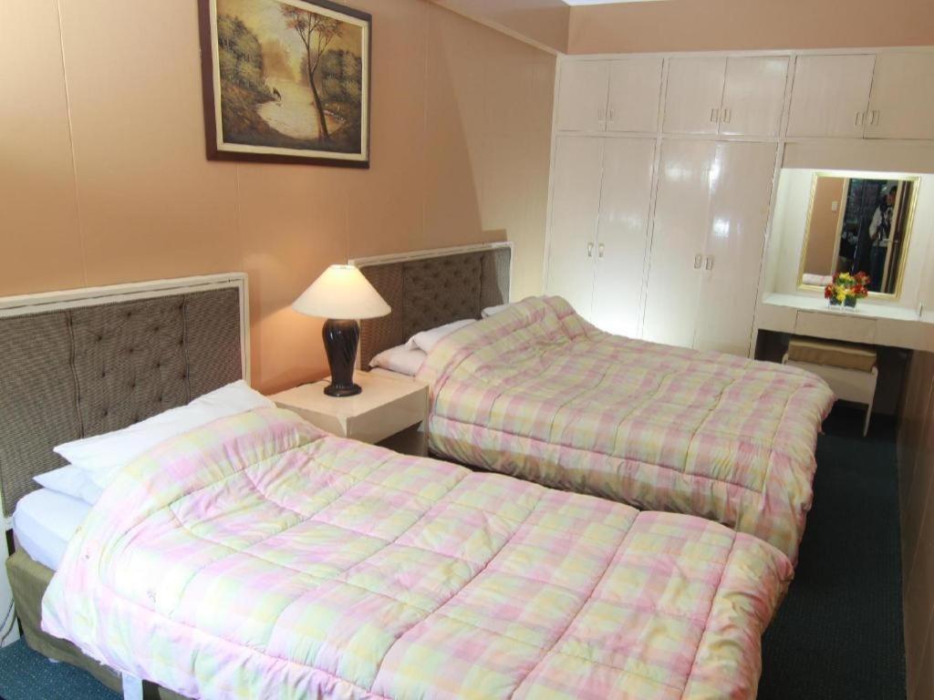 Hotel Supreme Багио Экстерьер фото