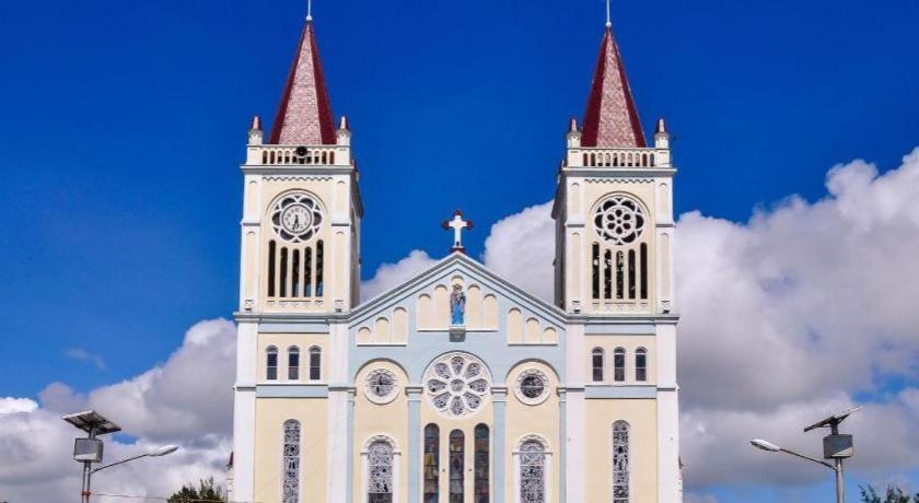 Hotel Supreme Багио Экстерьер фото